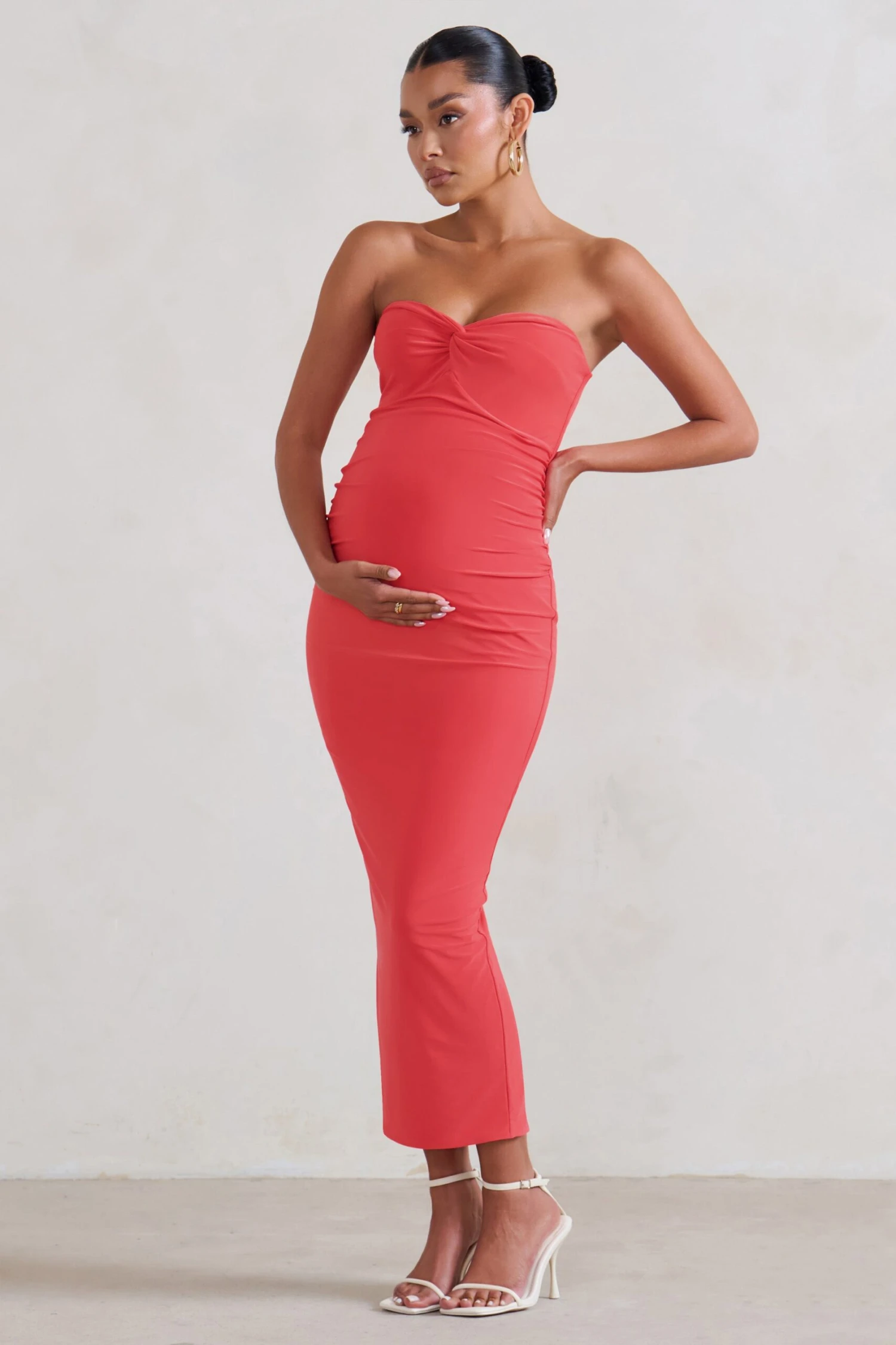 Evita | Coral Maternity Sweetheart Twist Detail Midi Dress 6 Evita | Coral Maternity Sweetheart Twist Detail Midi Dress - Image 4
