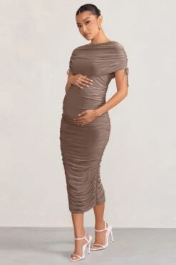 Roxanne | Mocha Ruched Bardot Maternity Midi Dress -ENY Clothing Shop WB CL129216 RoxanneMochaRuchedBardotMaternityMidiDress3