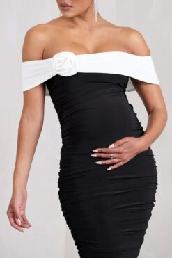 Prairie | Black & White Bardot Maternity Midi Dress With Flower -ENY Clothing Shop WB CL129841002 PrairieBlack WhiteBardotMaternityMidiDressWithFlower5