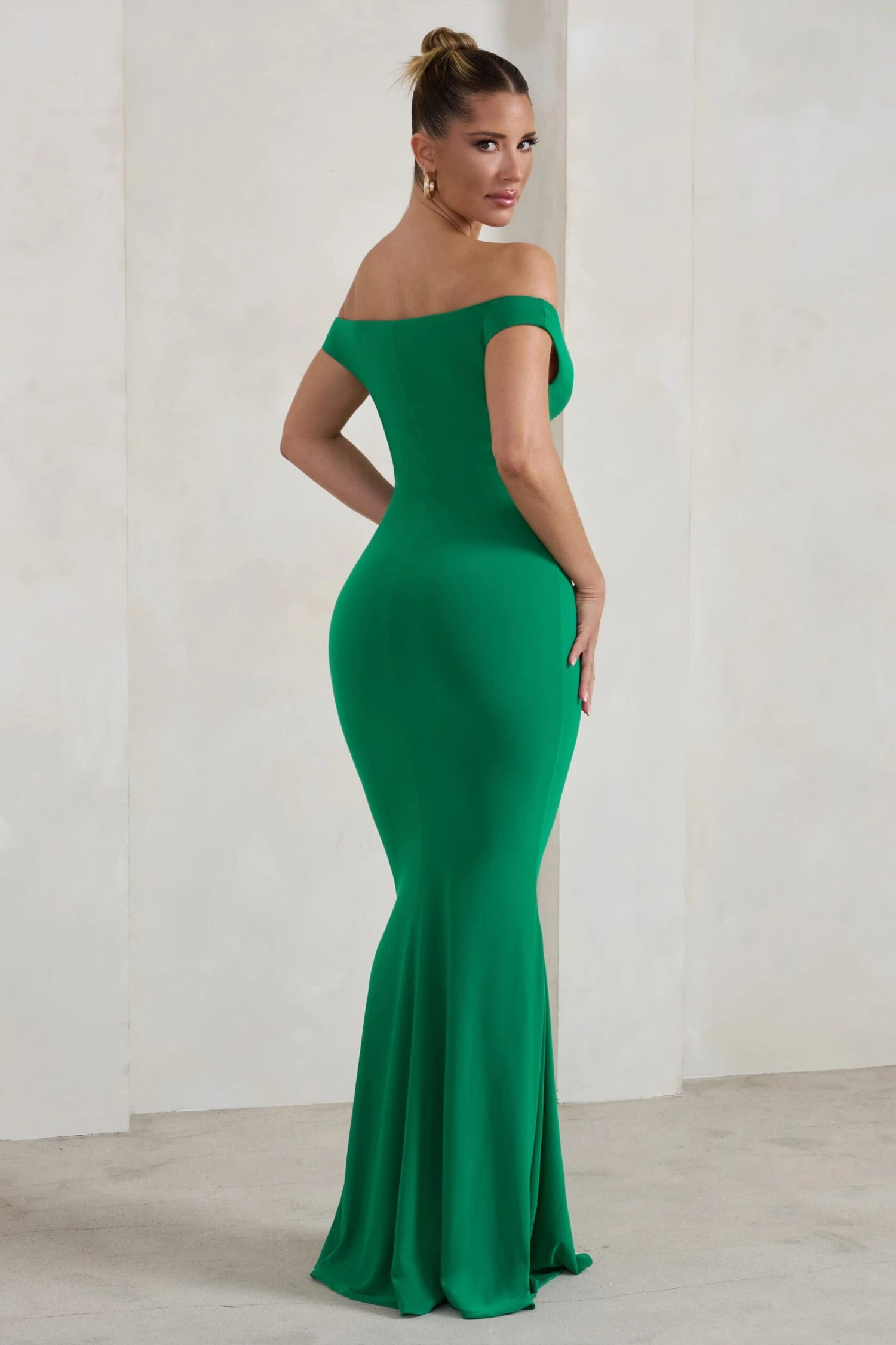 Salma | Jade Green Bardot Sweetheart Fishtail Maxi Dress 4 Salma | Jade Green Bardot Sweetheart Fishtail Maxi Dress - Image 2