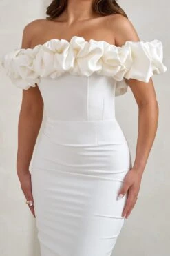 Estie | White Structured Statement Bardot Midi Dress -ENY Clothing Shop WB HR CL128434 EstieWhiteStructuredStatementBardotMidiDress3