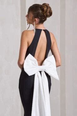 Bestow | Black Open-Back Maxi Dress With Oversized White Bow 12 Bestow | Black Open-Back Maxi Dress With Oversized White Bow -ENY Clothing Shop WB HR CL132029002 BestowBlackOpen BackMaxiDressWithOversizedWhiteBow6